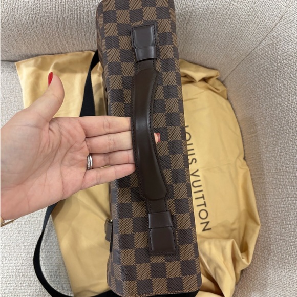 Authentic Louis Vuitton NEW Broadway damier ebene unisex messenger laptop bag - Picture 2 of 16